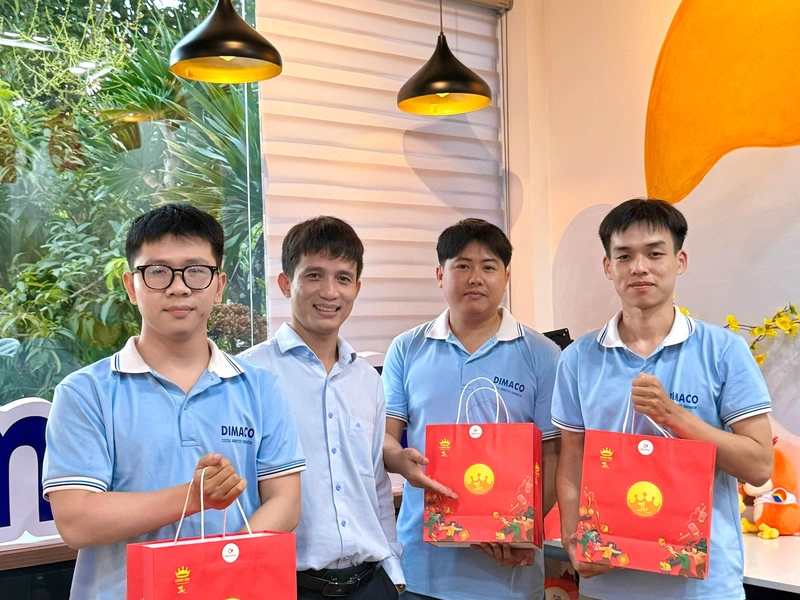 Development Team của DIMACO